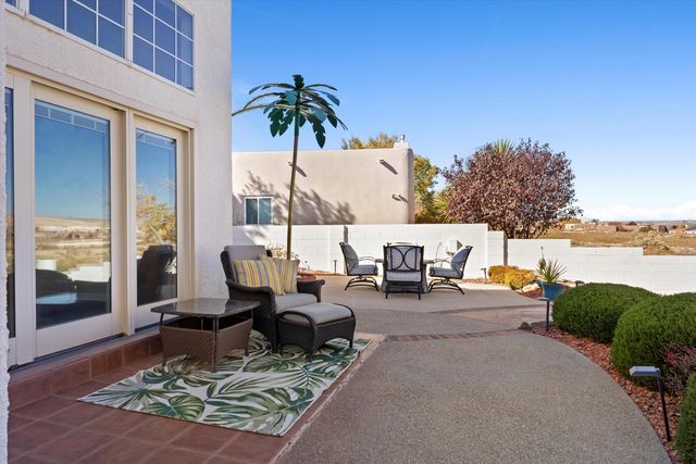 3545 Newcastle Drive SE, Rio Rancho, NM 87124