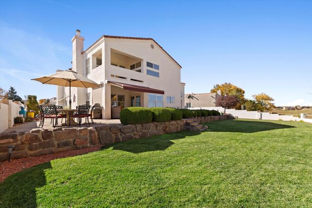 3545 Newcastle Drive SE, Rio Rancho, NM 87124