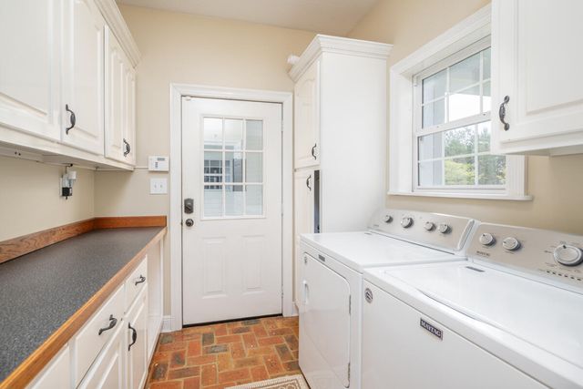 1814 Old Highway 24, Hattiesburg, MS 39402