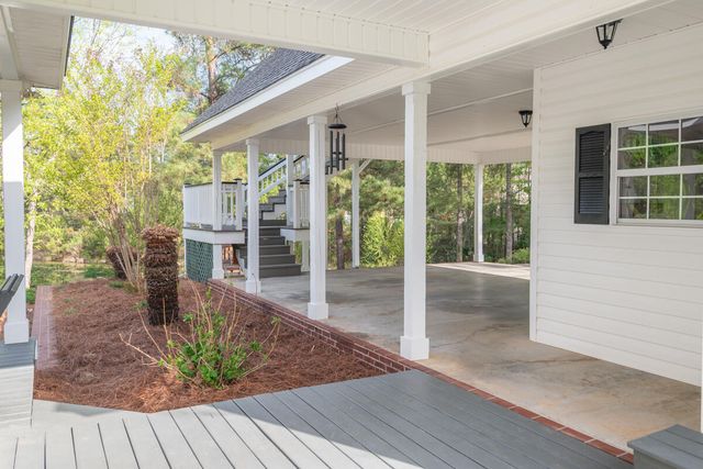 1814 Old Highway 24, Hattiesburg, MS 39402