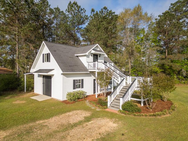 1814 Old Highway 24, Hattiesburg, MS 39402