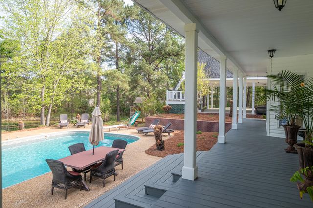 1814 Old Highway 24, Hattiesburg, MS 39402