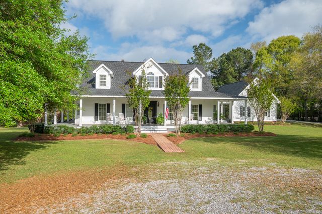 1814 Old Highway 24, Hattiesburg, MS 39402