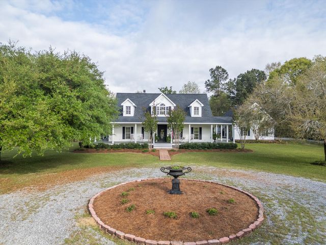 1814 Old Highway 24, Hattiesburg, MS 39402