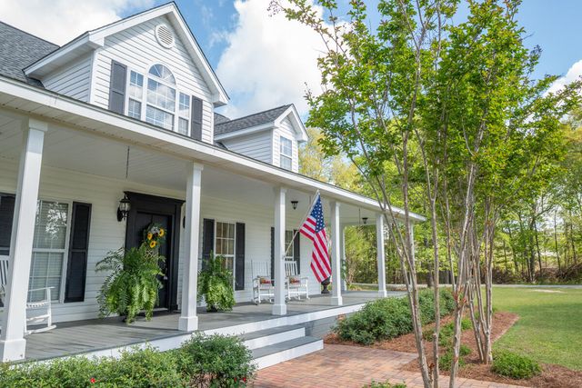 1814 Old Highway 24, Hattiesburg, MS 39402