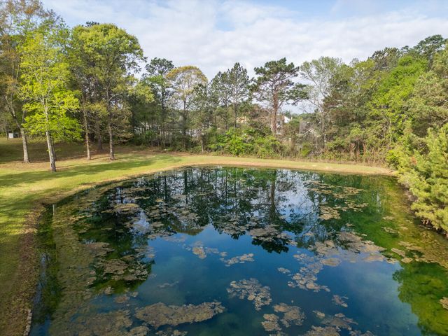 1814 Old Highway 24, Hattiesburg, MS 39402