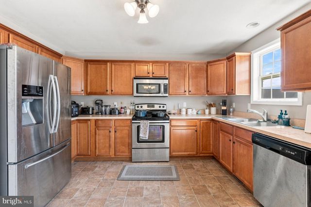 6 SHANNON DR, Elkton, MD 21921