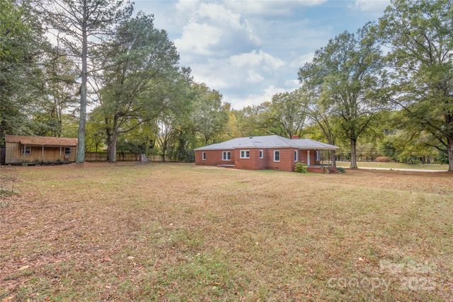 15622 NC HWY 73 Highway, Huntersville, NC 28078