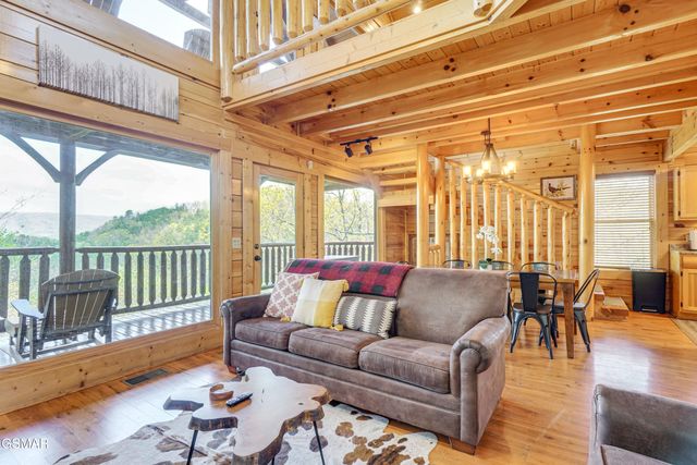 2867 White Oak Ridge Lane, Sevierville, TN 37862