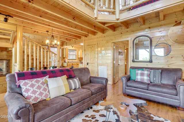 2867 White Oak Ridge Lane, Sevierville, TN 37862