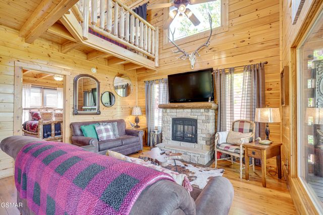 2867 White Oak Ridge Lane, Sevierville, TN 37862