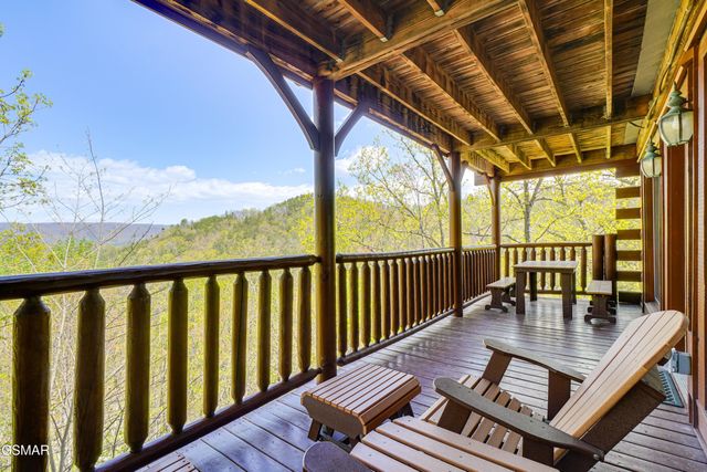 2867 White Oak Ridge Lane, Sevierville, TN 37862