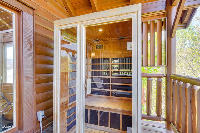 2867 White Oak Ridge Lane, Sevierville, TN 37862