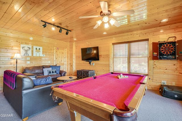 2867 White Oak Ridge Lane, Sevierville, TN 37862