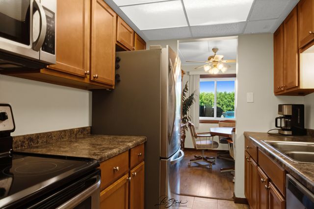 5712 128th Street 1D, Crestwood, IL 60418