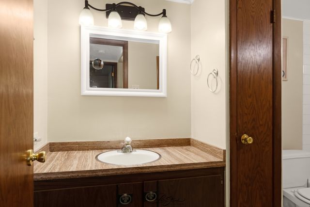 5712 128th Street 1D, Crestwood, IL 60418