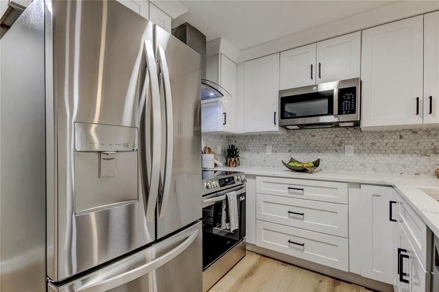 2109 W GRACE STREET, Tampa, FL 33607