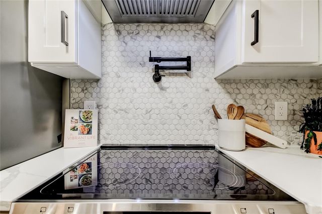 2109 W GRACE STREET, Tampa, FL 33607