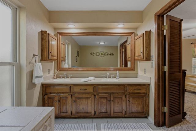 2148 Running Branch Road, Edmond, OK 73013