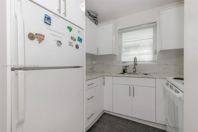 1732 Meridian Ave 203, Miami Beach, FL 33139