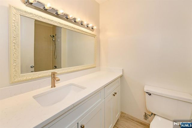 7004 Boulevard East 31A, Guttenberg, NJ 07093