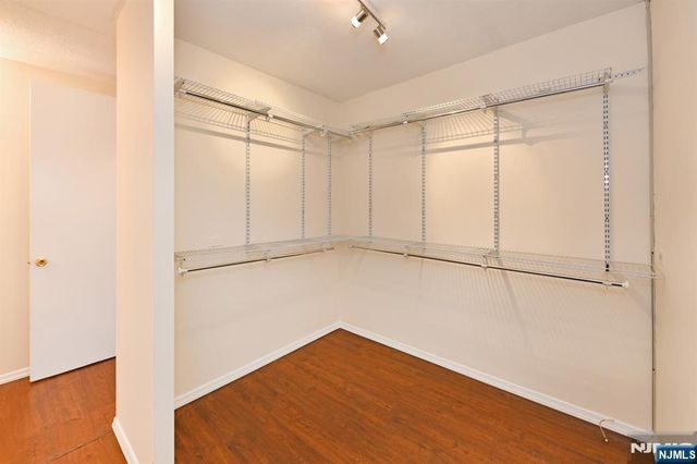 7004 Boulevard East 31A, Guttenberg, NJ 07093