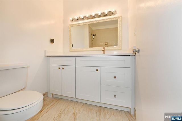 7004 Boulevard East 31A, Guttenberg, NJ 07093