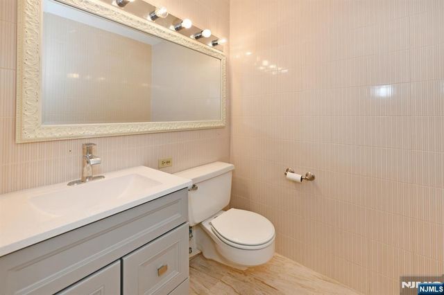 7004 Boulevard East 31A, Guttenberg, NJ 07093