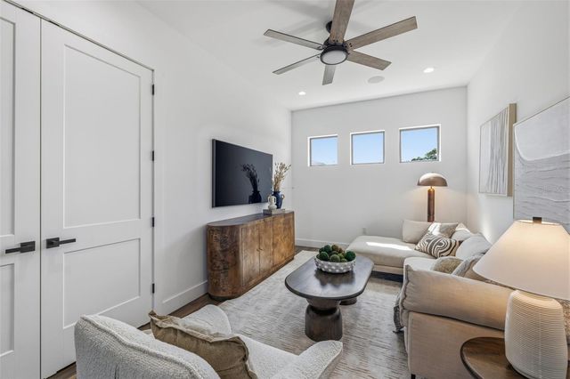 7501 S SHERRILL STREET, Tampa, FL 33616
