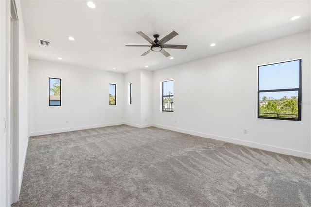 7501 S SHERRILL STREET, Tampa, FL 33616