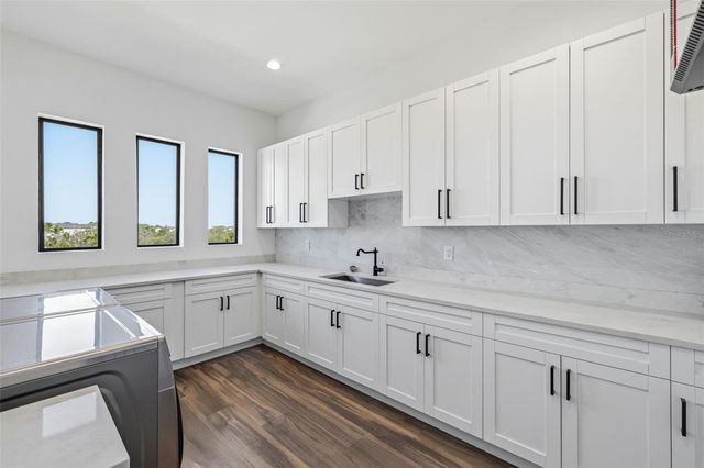 7501 S SHERRILL STREET, Tampa, FL 33616