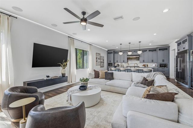 7501 S SHERRILL STREET, Tampa, FL 33616