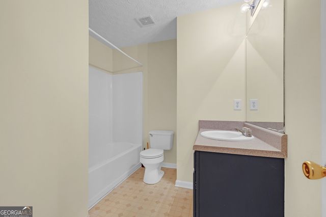 5475 Hampton Court, South Fulton, GA 30349