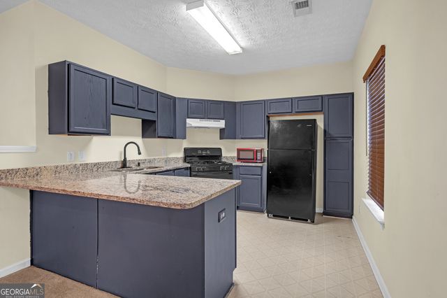 5475 Hampton Court, South Fulton, GA 30349