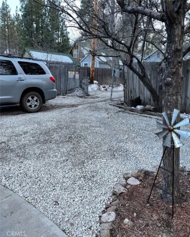 40172 Highland Rd., Big Bear Lake, CA 92315