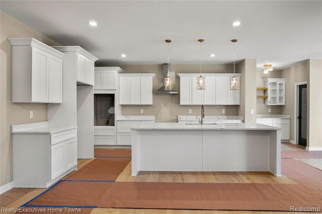 11812 Encore Drive, Utica, MI 48315