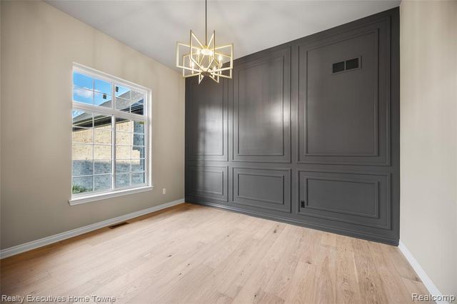 11812 Encore Drive, Utica, MI 48315