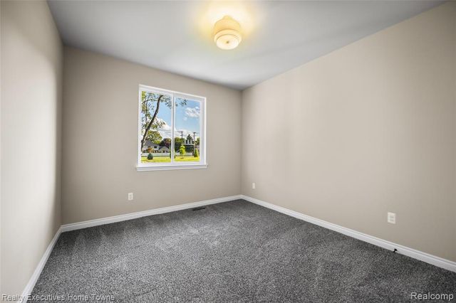 11812 Encore Drive, Utica, MI 48315