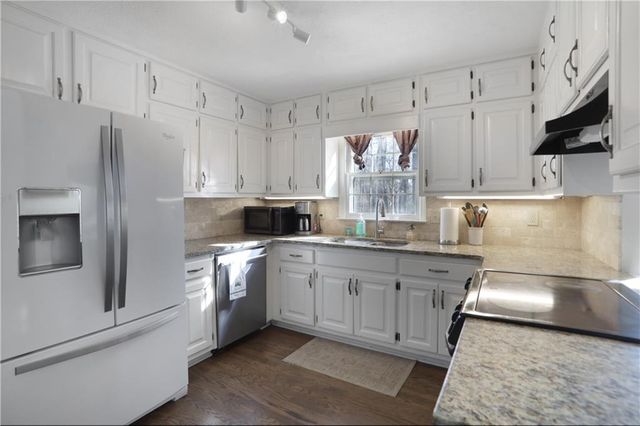 4870 Racquet Court, Duluth, GA 30096