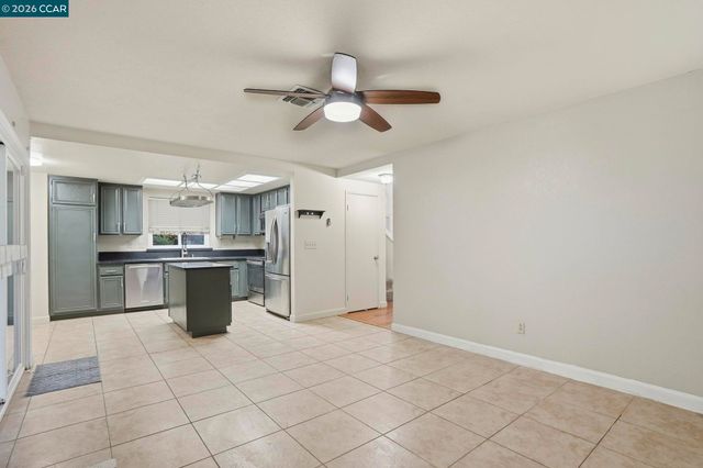 4512 Deer Ridge Way, Antioch, CA 94531