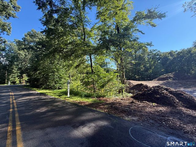 215 Old Woodbury Road, Southbury, CT 06488
