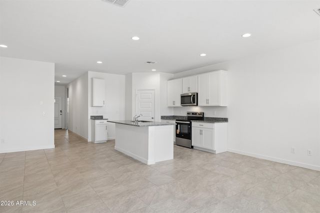 35624 N Gamble Lane, San Tan Valley, AZ 85140