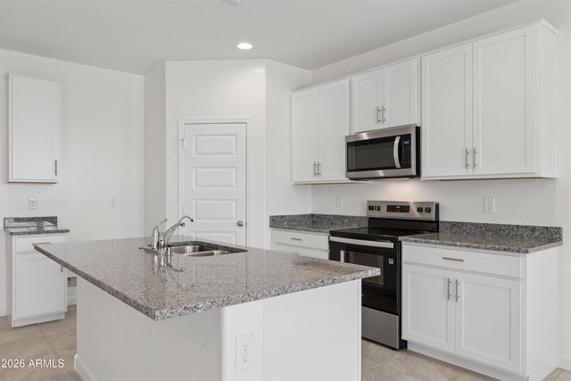 35624 N Gamble Lane, San Tan Valley, AZ 85140