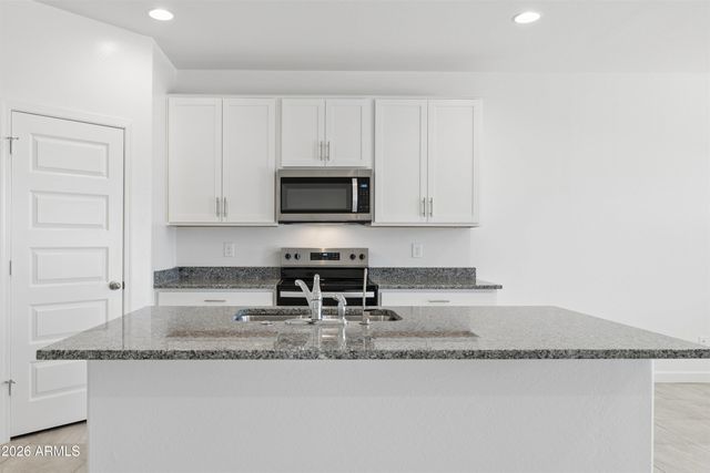 35624 N Gamble Lane, San Tan Valley, AZ 85140
