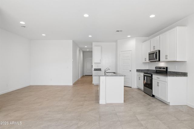 35624 N Gamble Lane, San Tan Valley, AZ 85140