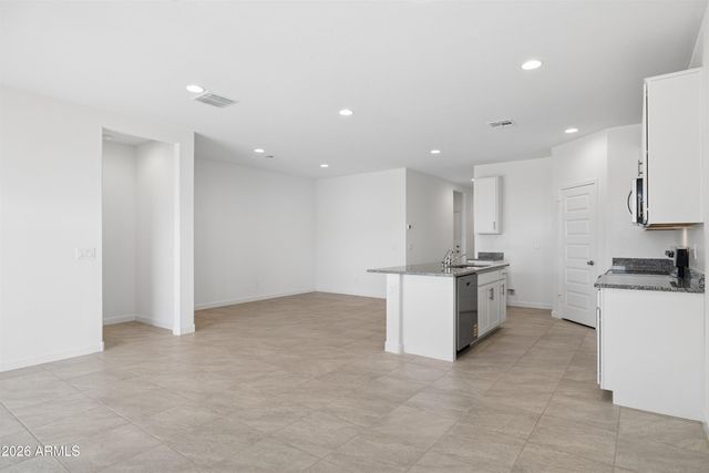 35624 N Gamble Lane, San Tan Valley, AZ 85140