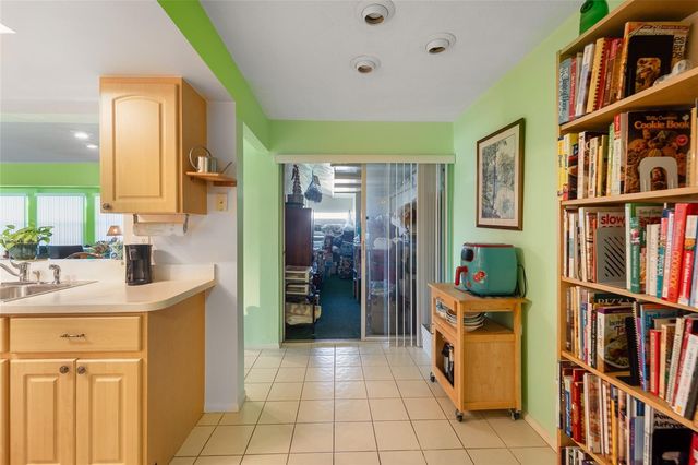 6712 11TH AVENUE W 5601, Bradenton, FL 34209