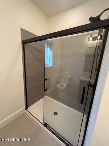 405 Laurel Trace Rd, Townsend, TN 37882