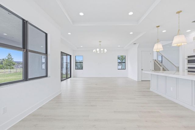 13199 Artisan Circle, Palm Beach, FL 33418