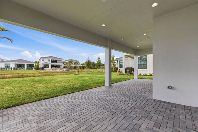 13199 Artisan Circle, Palm Beach, FL 33418